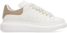 Carica l'immagine nel visualizzatore di Gallery, Sneakers low-top Larry in pelle
