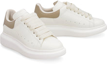 Carica l'immagine nel visualizzatore di Gallery, Sneakers low-top Larry in pelle

