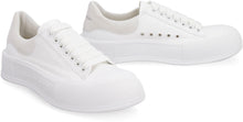 Carica l'immagine nel visualizzatore di Gallery, Sneakers low-top in canvas
