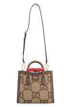 Carica l'immagine nel visualizzatore di Gallery, Borsa Gucci Diana in tessuto GG
