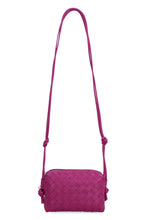 Carica l'immagine nel visualizzatore di Gallery, Mini pouch a tracolla in pelle
