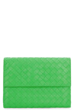 Load image into Gallery viewer, Leather clutch
