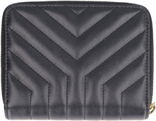 Load image into Gallery viewer, Joan quilted leather wallet

