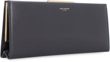Carica l'immagine nel visualizzatore di Gallery, Clutch Midnight in pelle
