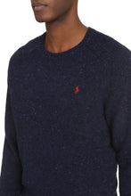 Load image into Gallery viewer, Wool crew-neck sweater
