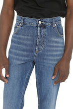 Carica l'immagine nel visualizzatore di Gallery, Jeans 5 tasche
