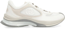 Carica l'immagine nel visualizzatore di Gallery, Sneakers low-top Gucci Run in pelle e tessuto

