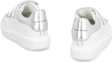 Carica l'immagine nel visualizzatore di Gallery, Sneakers oversize Larry in pelle
