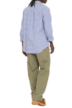 Load image into Gallery viewer, Button-down collar cotton shirt
