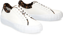 Carica l'immagine nel visualizzatore di Gallery, Sneakers low-top Fendi Force in canvas
