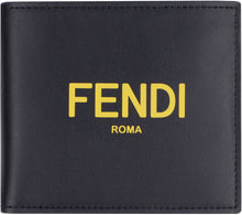 Carica l'immagine nel visualizzatore di Gallery, Portafoglio flap-over in pelle
