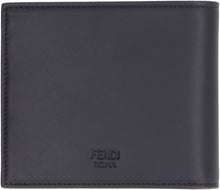 Carica l'immagine nel visualizzatore di Gallery, Portafoglio flap-over in pelle
