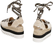 Carica l'immagine nel visualizzatore di Gallery, Espadrillas con zeppa
