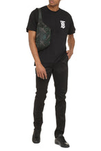 Carica l'immagine nel visualizzatore di Gallery, T-shirt in cotone con logo
