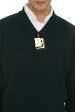 Carica l'immagine nel visualizzatore di Gallery, Pullover in lana con scollo a V
