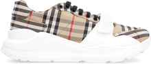 Carica l'immagine nel visualizzatore di Gallery, Sneakers in tela stampa Vintage Check
