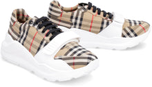 Carica l'immagine nel visualizzatore di Gallery, Sneakers in tela stampa Vintage Check
