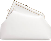 Carica l'immagine nel visualizzatore di Gallery, Borsa Fendi First in pelle

