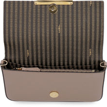 Carica l'immagine nel visualizzatore di Gallery, Wallet on chain in pelle
