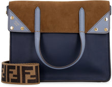 Carica l'immagine nel visualizzatore di Gallery, Tote bag Fendi Flip in pelle
