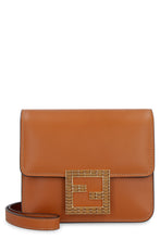 Carica l'immagine nel visualizzatore di Gallery, Mini borsa a tracolla Fendi Fab in pelle

