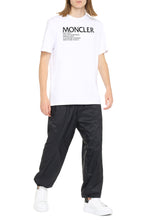 Carica l'immagine nel visualizzatore di Gallery, T-shirt girocollo in cotone
