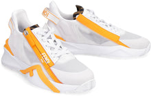 Carica l'immagine nel visualizzatore di Gallery, Sneakers Fendi Flow in nylon e suede

