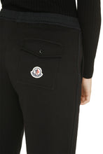 Carica l'immagine nel visualizzatore di Gallery, Track-pants in cotone stretch
