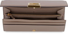 Carica l'immagine nel visualizzatore di Gallery, Wallet on chain in pelle
