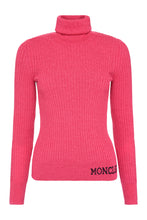 Carica l'immagine nel visualizzatore di Gallery, Pullover dolcevita in maglia a coste
