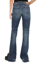 Carica l'immagine nel visualizzatore di Gallery, Jeans bootcut 1969 D-Ebbey
