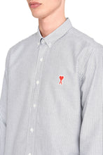 Carica l'immagine nel visualizzatore di Gallery, Camicia button-down in cotone a righe
