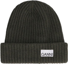 Carica l'immagine nel visualizzatore di Gallery, Cappello in maglia a coste
