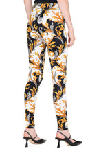 Carica l'immagine nel visualizzatore di Gallery, Leggings stampati
