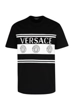 Carica l'immagine nel visualizzatore di Gallery, T-shirt con stampa sul davanti
