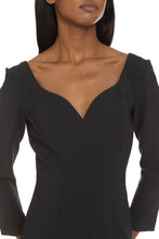 Carica l&#39;immagine nel visualizzatore di Gallery, Abito in crêpe
