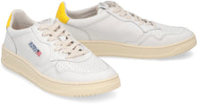 Carica l'immagine nel visualizzatore di Gallery, Sneakers Medalist low-top in pelle

