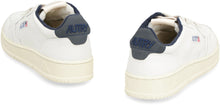 Carica l'immagine nel visualizzatore di Gallery, Sneakers low-top Medalist
