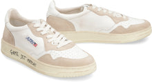 Carica l'immagine nel visualizzatore di Gallery, Sneakers low-top Medalist
