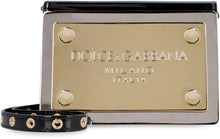 Carica l'immagine nel visualizzatore di Gallery, Clutch in vinile con logo
