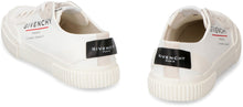 Load image into Gallery viewer, Tennis Light low-top sneakers
