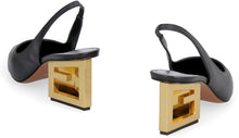 Carica l'immagine nel visualizzatore di Gallery, Slingback Triangle in pelle
