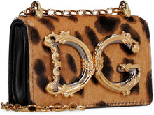 Carica l'immagine nel visualizzatore di Gallery, Micro bag DG Girl in pelle
