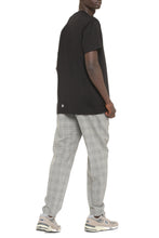 Load image into Gallery viewer, Cotton crew-neck T-shirt
