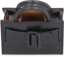 Carica l'immagine nel visualizzatore di Gallery, Mini borsa Bobby Charm in pelle
