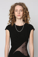 Carica l&#39;immagine nel visualizzatore di Gallery, Abito in crêpe
