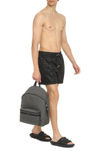 Carica l'immagine nel visualizzatore di Gallery, Shorts da mare in nylon
