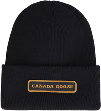 Carica l'immagine nel visualizzatore di Gallery, Cappello in maglia a costine
