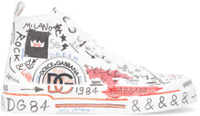 Carica l'immagine nel visualizzatore di Gallery, Sneakers high-top in tela con patch
