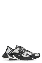 Load image into Gallery viewer, Fast knit low-top sneakers
